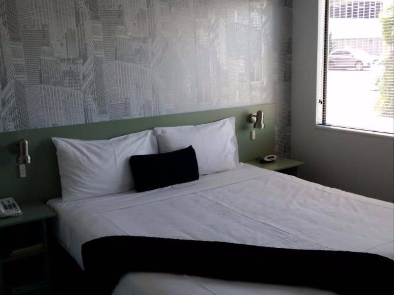 Asure Abode On Courtenay Motor Inn New Plymouth Esterno foto