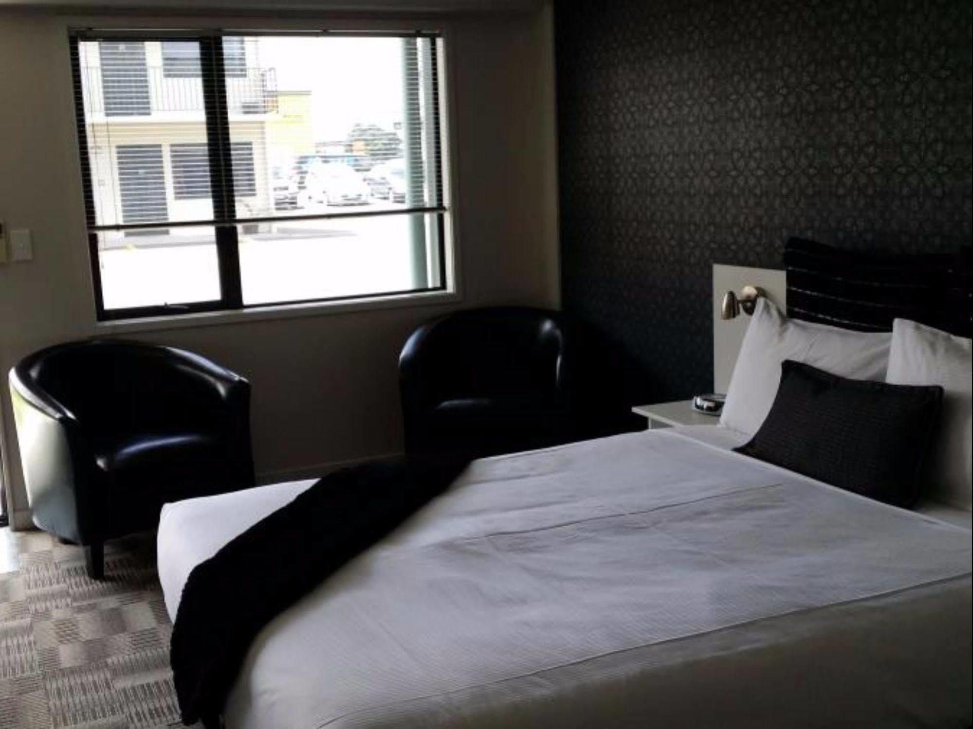 Asure Abode On Courtenay Motor Inn New Plymouth Esterno foto